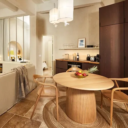 דירה Cosy 1br With Outside Space Neighboring Le Marais