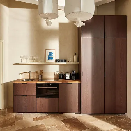 Cosy 1br With Outside Space Neighboring Le Marais